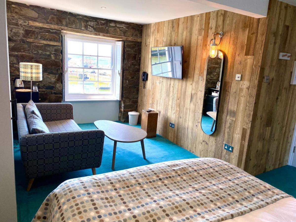 Harbourmaster Hotel Aberaeron Exterior photo