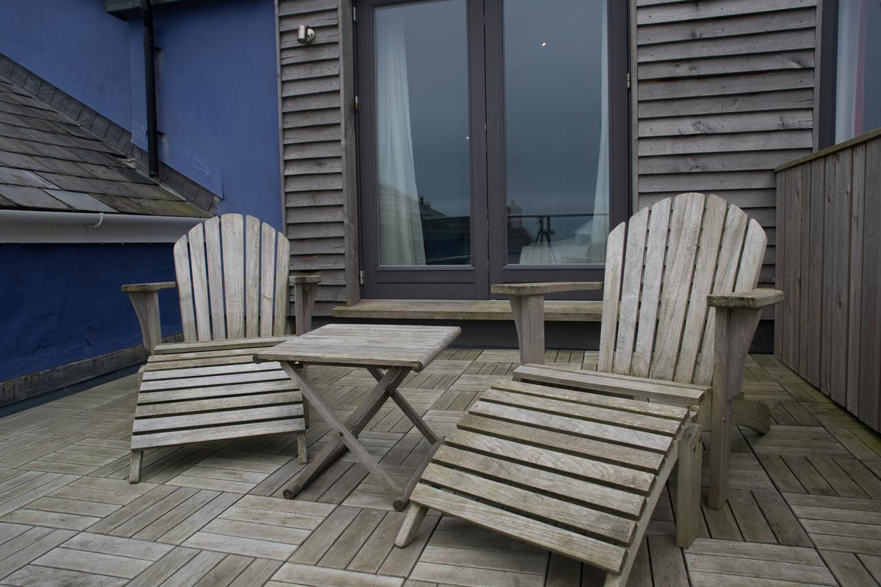 Harbourmaster Hotel Aberaeron Exterior photo