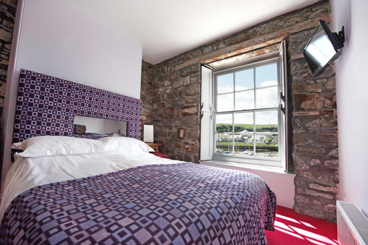 Harbourmaster Hotel Aberaeron Exterior photo