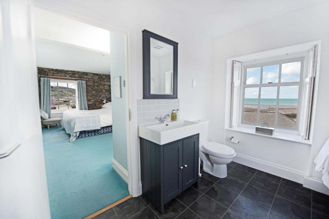 Harbourmaster Hotel Aberaeron Exterior photo