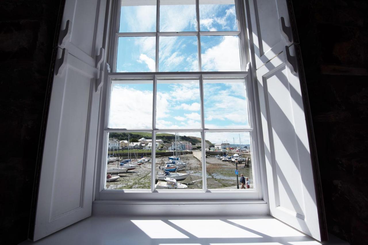 Harbourmaster Hotel Aberaeron Exterior photo